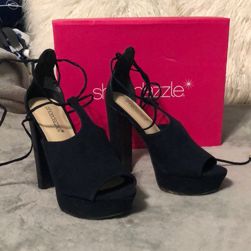 Navy Heels